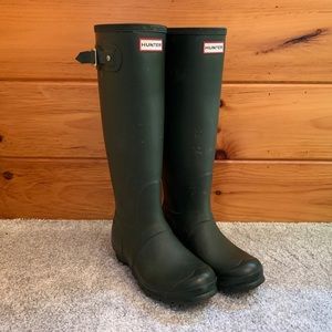 Green tall matte hunter boots